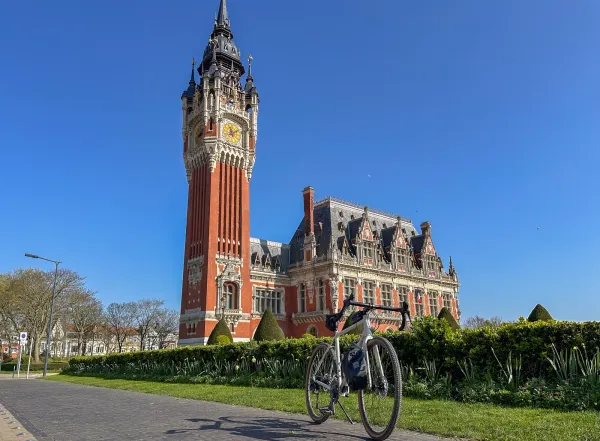 De Calais à Saint-Omer, via le Canal de Calais 